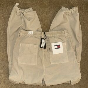 Tommy Hilfiger womens adjustable hem Cargo Pants